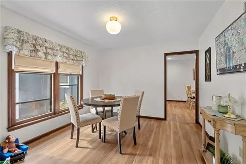 Dining - 8921 Boten Rd, Lees Summit, MO 64064 photo 1 of 4