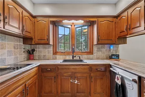 Kitchen - 8921 Boten Rd, Lees Summit, MO 64064 photo 2 of 3