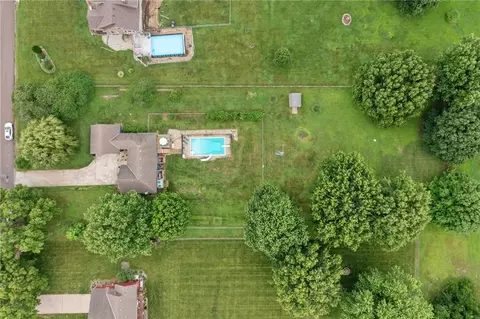 View/Area - 8921 Boten Rd, Lees Summit, MO 64064 photo 6 of 9