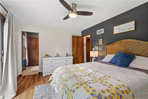Bedroom - 8921 Boten Rd, Lees Summit, MO 64064 photo 1 of 7