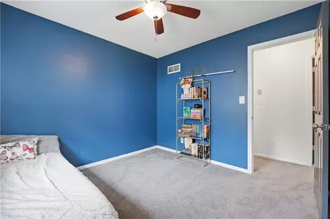 Bedroom - 3916 Queen Ridge Dr, Independence, MO 64055 photo 2 of 9