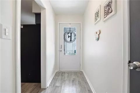 Entry Way - 3916 Queen Ridge Dr, Independence, MO 64055 photo 1 of 3