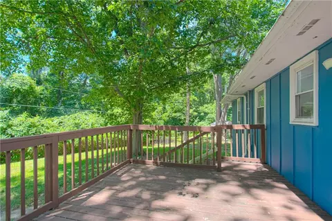 Exterior - 20125 E 13th St, Independence, MO 64057 photo 2 of 4