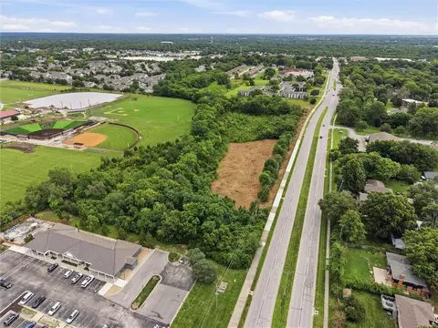 E Chipman Road, Lees Summit, MO 64063 photo 18