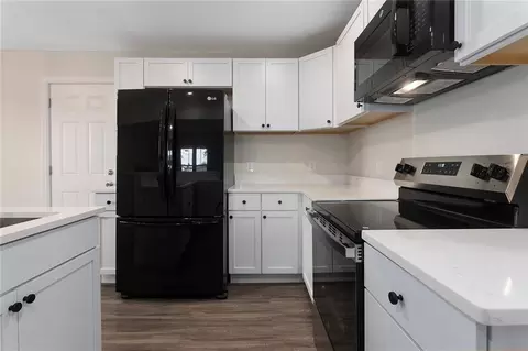Kitchen - 11200 E 40th St, Independence, MO 64052 photo 2 of 2