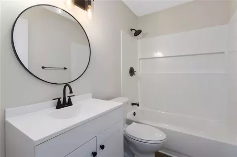 Bath - 11200 E 40th St, Independence, MO 64052 photo 1 of 2