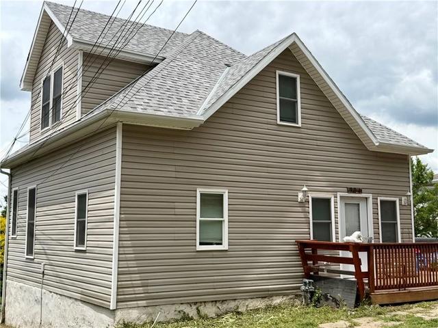 904 Vine St, Saint Joseph, MO 64503