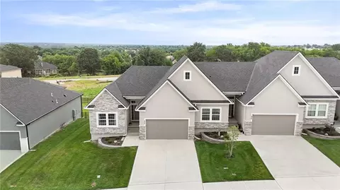 804 NE Algonquin St, Lees Summit, MO 64064 photo 40