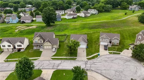View/Area - 14404 Eastern Ct, Grandview, MO 64030 photo 1 of 3