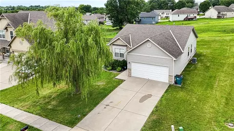 View/Area - 14404 Eastern Ct, Grandview, MO 64030 photo 3 of 3