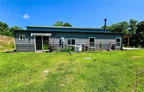 Exterior - 10259 S Perry Rd, Orrick, MO 64077 photo 2 of 13