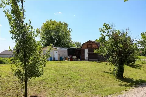 Exterior - 10259 S Perry Rd, Orrick, MO 64077 photo 8 of 13