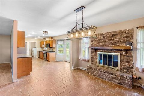 Other - 430 Chestnut Dr, Marshall, MO 65340 photo 5 of 14