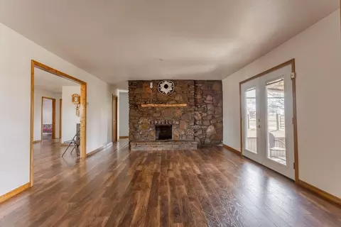 Living - 587 NW Tract 3 Nw First Ln, Lamar, MO 64759 photo 1 of 5