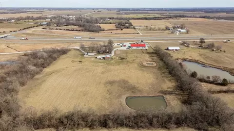 View/Area - 587 NW Tract 3 Nw First Ln, Lamar, MO 64759 photo 3 of 16