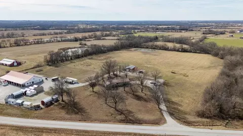 View/Area - 587 NW Tract 3 Nw First Ln, Lamar, MO 64759 photo 9 of 16