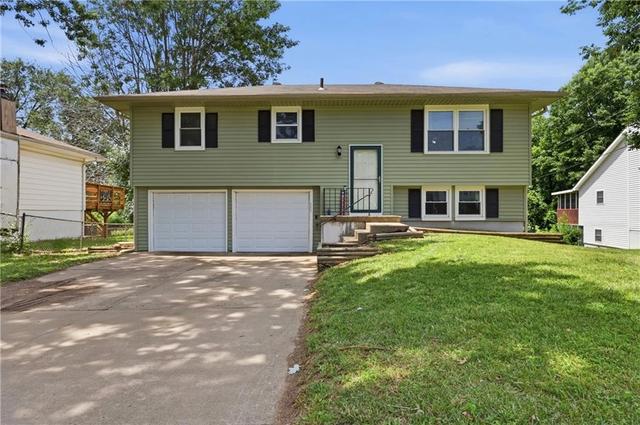 1922 S Leslie Dr, Independence, MO 64055