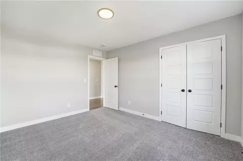Bedroom - 1110 Sendera Trl, Raymore, MO 64083 photo 5 of 6