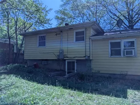4013 Shrine Park Rd, Leavenworth, KS 66048