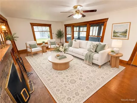 409 W Miller St, Appleton City, MO 64724