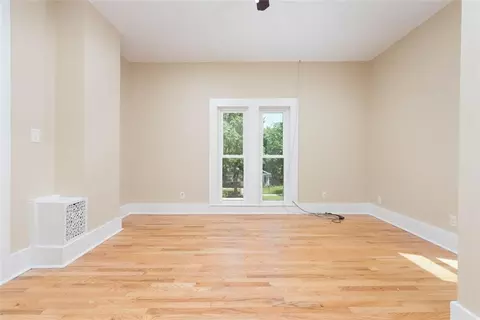 Living - 406 E 4th St, Cameron, MO 64429 photo 7 of 7
