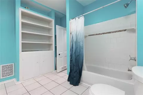 Bath - 406 E 4th St, Cameron, MO 64429 photo 3 of 3