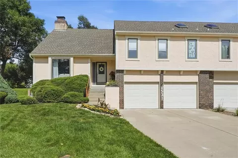 8531 Long St, Lenexa, KS 66215