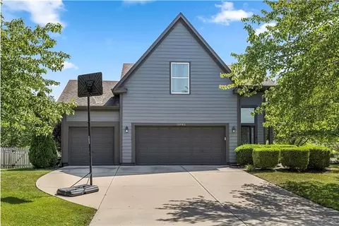 13939 W 150 Ter, Olathe, KS 66062