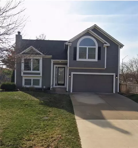 13939 W 150 Ter, Olathe, KS 66062