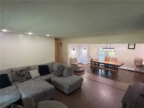 Other - 802 E 4th Ave, Garnett, KS 66032 photo 1 of 2