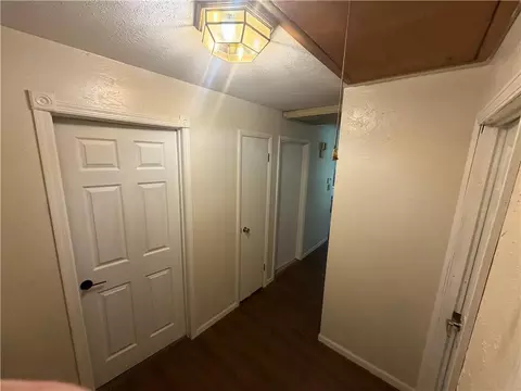 Entry Way - 802 E 4th Ave, Garnett, KS 66032 photo 2 of 2