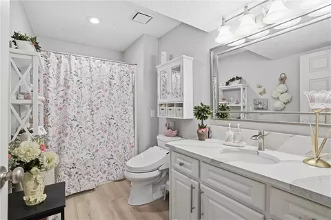 Bath - 204 N Walker Dr, Raymore, MO 64083 photo 7 of 7