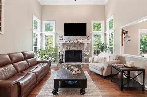 Living - 204 N Walker Dr, Raymore, MO 64083 photo 1 of 4