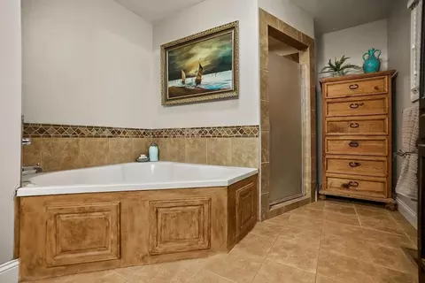 Bath - 33309 Taylor Rd, Drexel, MO 64742 photo 2 of 3