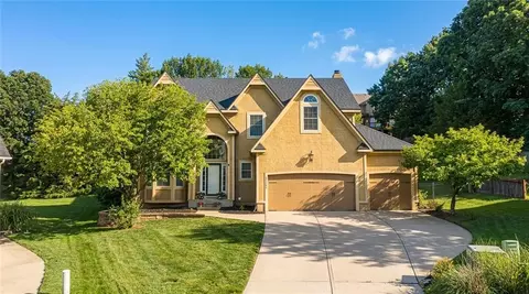 22402 W 45th St, Shawnee, KS 66226