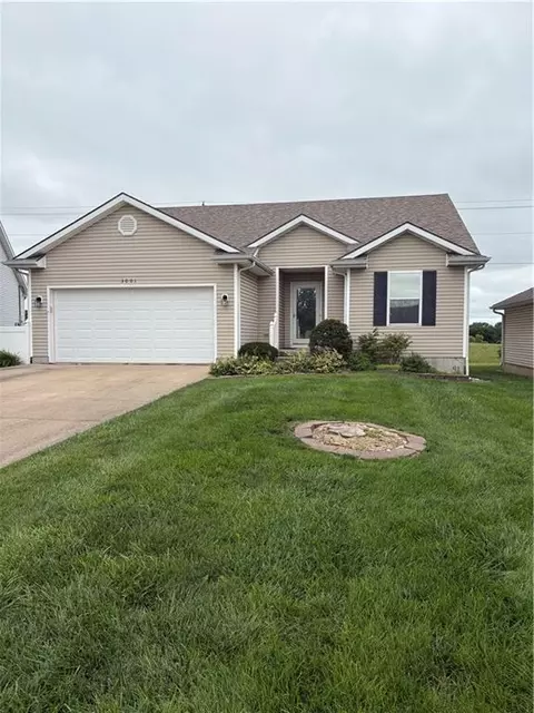 3001 Easton St, Harrisonville, MO 64701