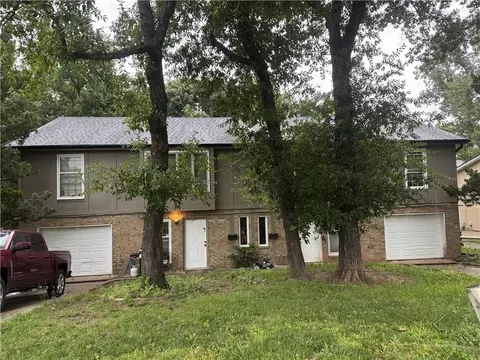 3906 E 123 Ter, Grandview, MO 64030