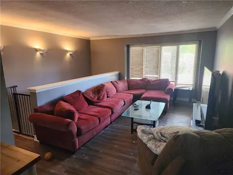 Living - 3906 E 123 Ter, Grandview, MO 64030 photo 1 of 3
