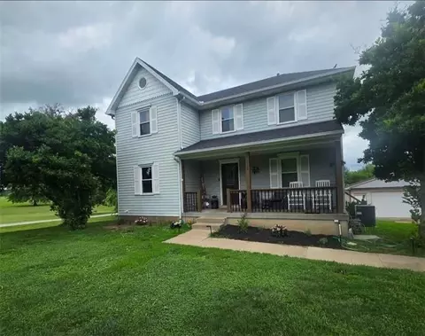 915 N 5th St, Drexel, MO 64742