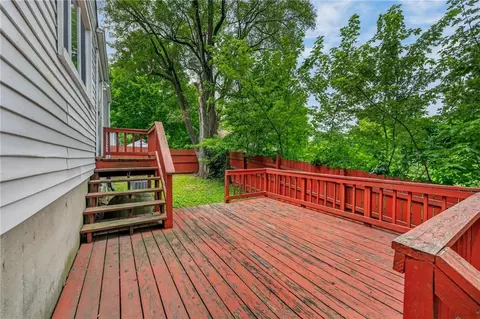 Exterior - 11602 E 37th St, Independence, MO 64052 photo 7 of 9