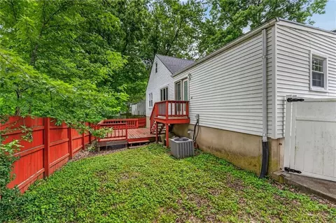 Exterior - 11602 E 37th St, Independence, MO 64052 photo 9 of 9