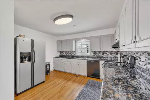 Kitchen - 11602 E 37th St, Independence, MO 64052 photo 1 of 3