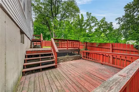 Exterior - 11602 E 37th St, Independence, MO 64052 photo 6 of 9