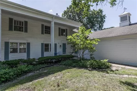 10553 Riley St, Overland Park, KS 66213