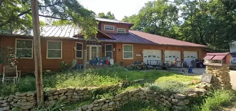 608 N 3rd St, Wathena, KS 66090