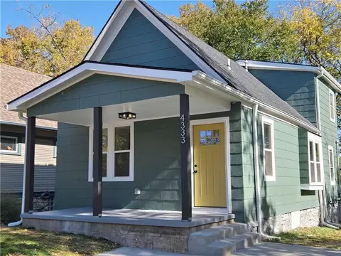 4333 Tracy Ave, Kansas City, MO 64110