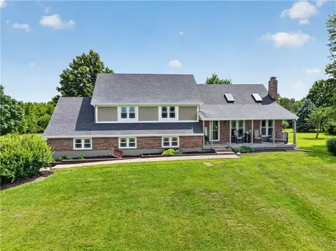 19207 NE 128th St, Kearney, MO 64060