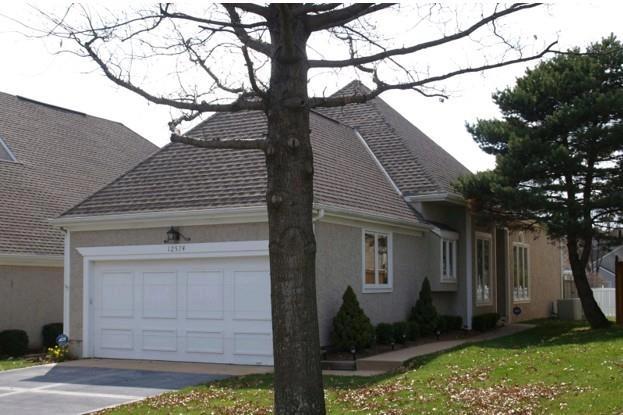 12574 Barkley St, Overland Park, KS 66209