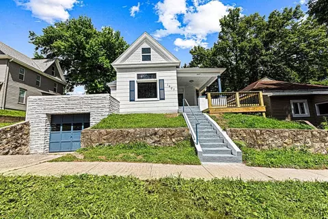 1407 N 2nd St, Saint Joseph, MO 64505