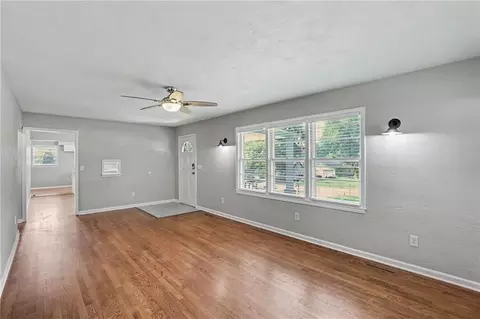 Living - 339 W Oak St, Trimble, MO 64492 photo 2 of 4